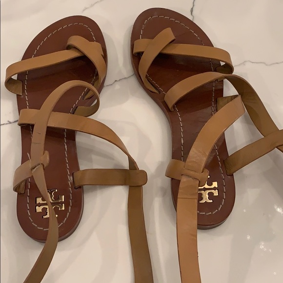 Tory Burch Shoes - !BRAND NEW! Tory Burch nude satrapy sandals😍
